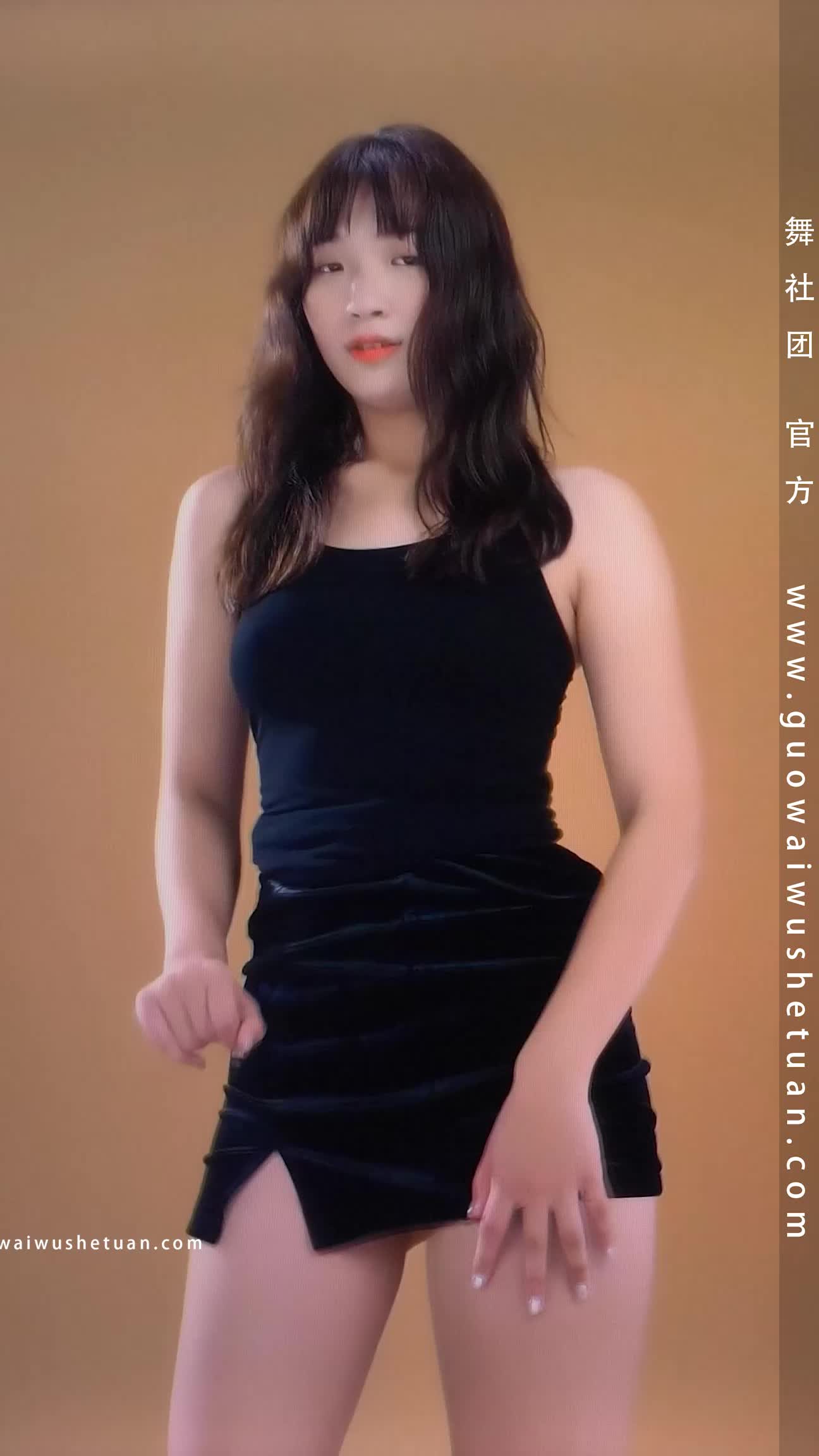 23