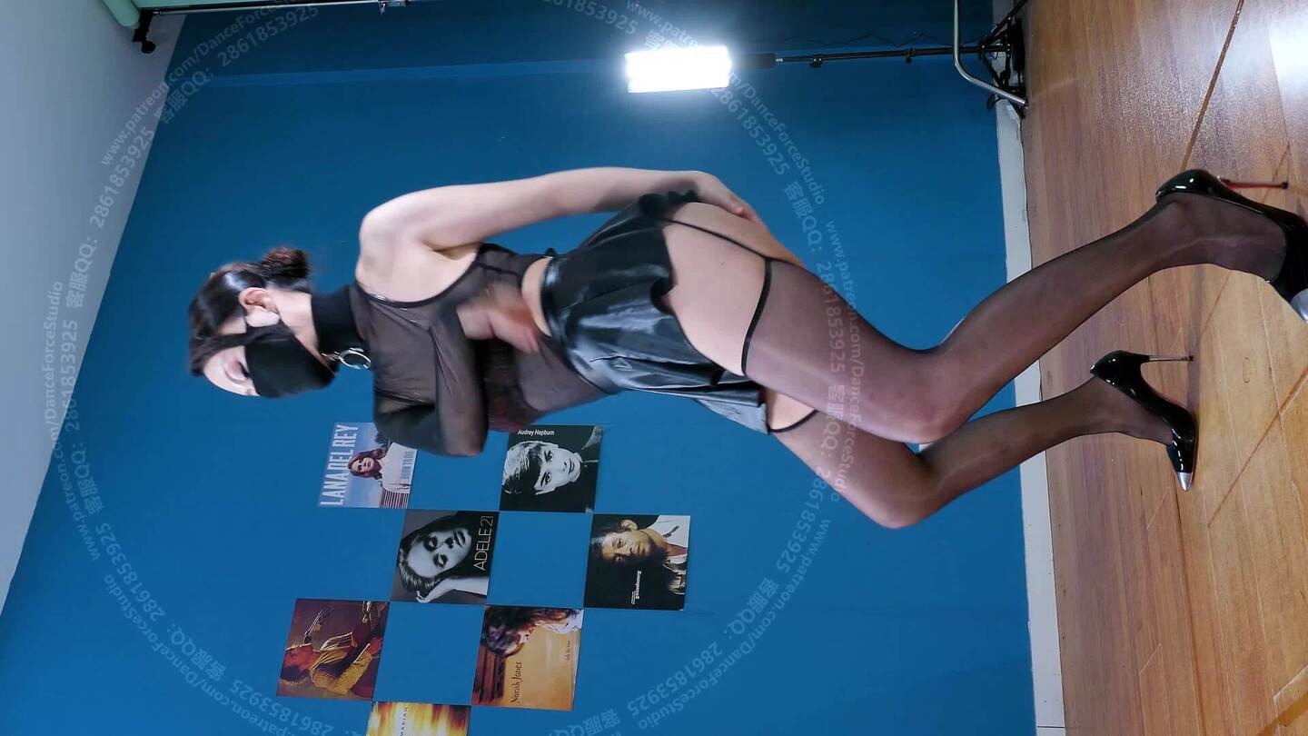 25