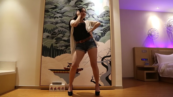 舞出精彩 妍妍1期