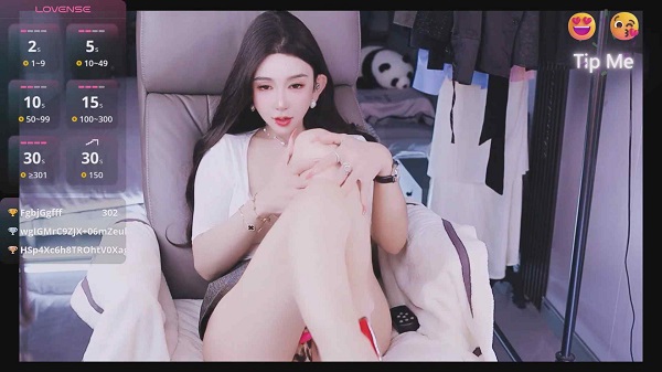 ST站 Liora 顶级巨乳御姐，热舞道具热舞诱惑10V【12.5G】